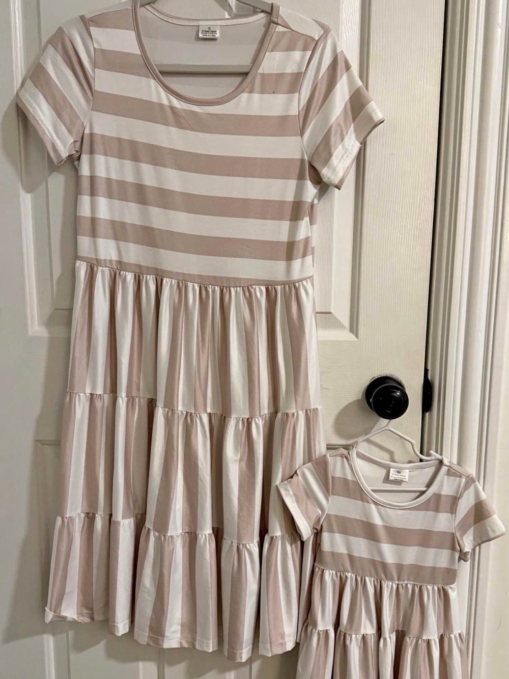 Mommy & Me Tiered Dress - Cream & Beige small & XS